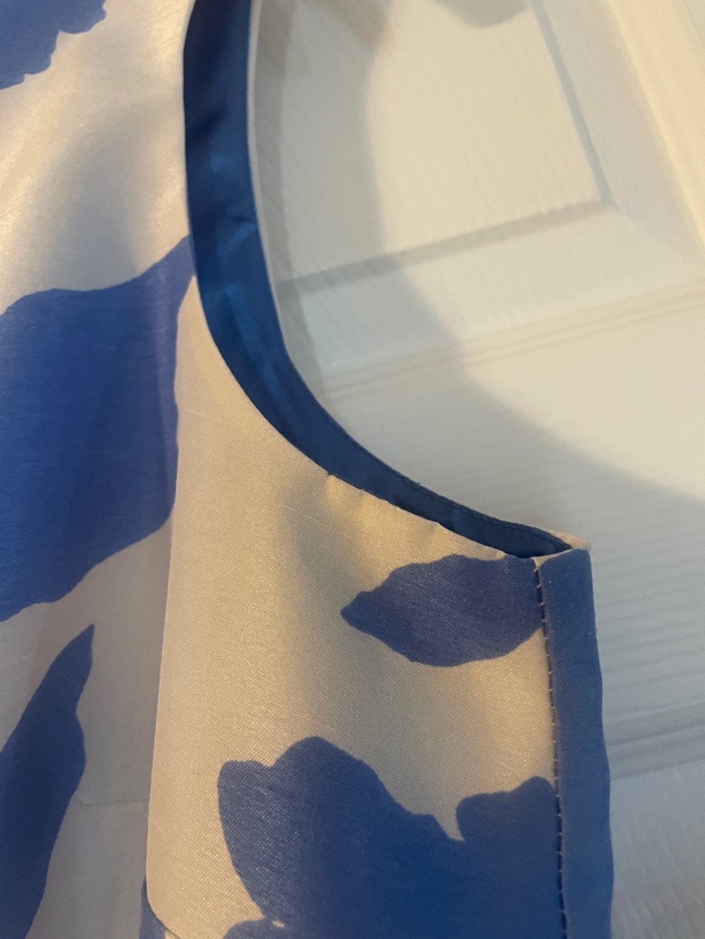 Danny & Nicole White Dress with Blue Floral Print - Picture 4 of 10